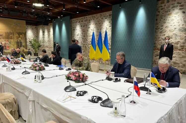 росія знову готова до переговорів і назвала нові вимоги до мирної угоди росія знову готова до переговорів і назвала нові вимоги до мирної угоди