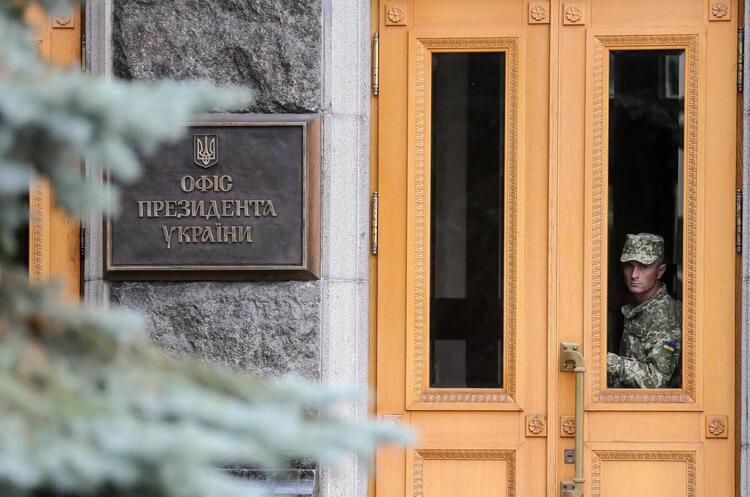 В Офісі Президента пояснили, що Баканова та Венедіктову не звільнили з посад, а відсторонили В Офісі Президента пояснили, що Баканова та Венедіктову не звільнили з посад, а відсторонили