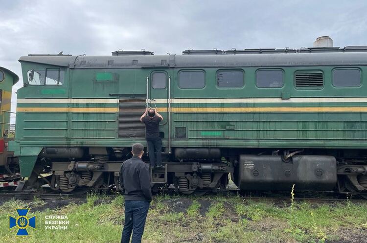 СБУ заарештувала білоруські локомотиви, задіяні у війні росії проти України СБУ заарештувала білоруські локомотиви, задіяні у війні росії проти України