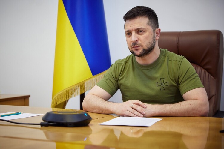 Президент Володимир Зеленський Зеленський звільнив заступника Баканова й начальників СБУ в п'яти областях