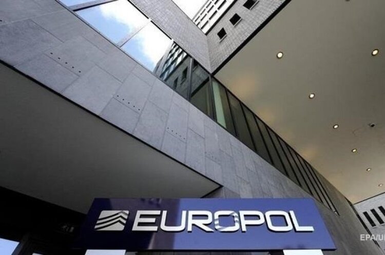 ОБНОВЛЕНО: Европол зафиксировал признаки контрабанды оружия из Украины – секретарь СНБО заявил о готовности мгновенно реагировать на достоверную информацию ОБНОВЛЕНО: Европол зафиксировал признаки контрабанды оружия из Украины – секретарь СНБО заявил о готовности мгновенно реагировать на достоверную информацию