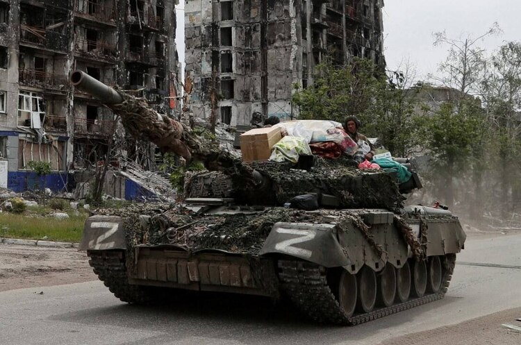 Сотні сімей зниклих російських військових вимагають від путіна знайти їхніх близьких Сотні сімей зниклих російських військових вимагають від путіна знайти їхніх близьких