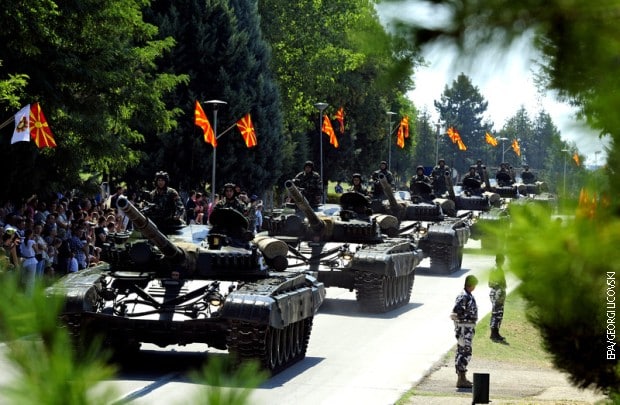 Північна Македонія передала Україні танки Т-72 Північна Македонія передала Україні танки Т-72