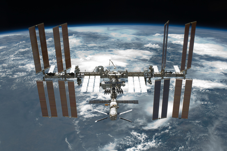 Reuters: росія пообіцяла NASA залишатися на МКС до 2028 року Reuters: росія пообіцяла NASA залишатися на МКС до 2028 року