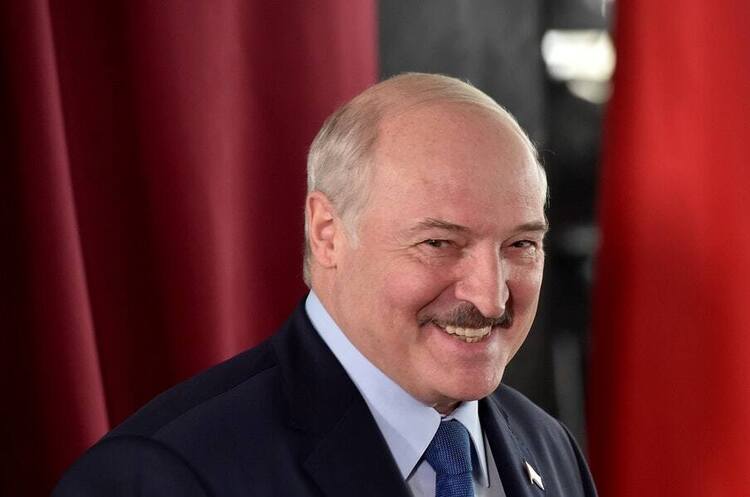 Самопроголошений президент Білорусі Олександр Лукашенко Британська розвідка засвідчила абсолютну залежність режиму Лукашенка від росії