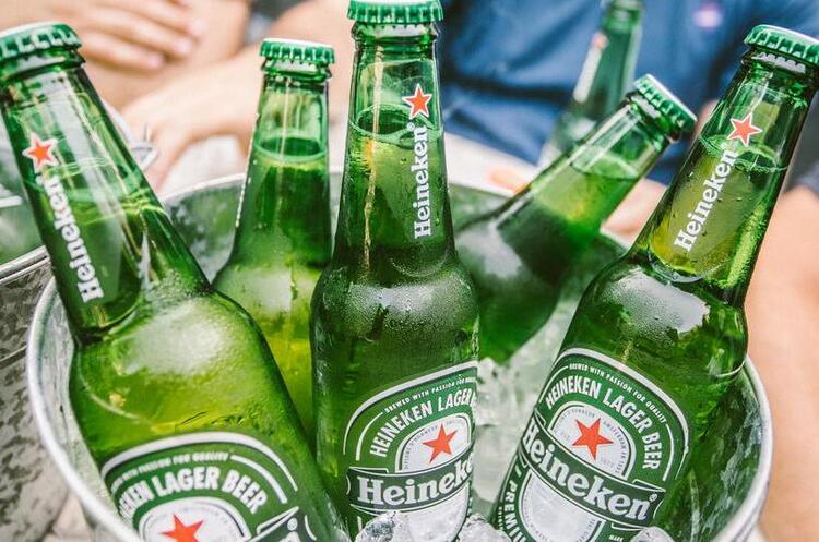 Heineken планує продати свій російський бізнес до кінця року Heineken планує продати свій російський бізнес до кінця року