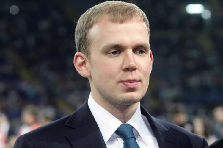 Суд заарештував майно Курченка за ухилення від сплати 3,1 млрд грн податків Суд заарештував майно Курченка за ухилення від сплати 3,1 млрд грн податків