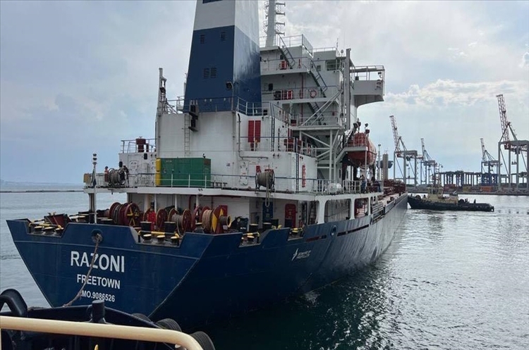 Прибуття першого судна з українською кукурудзою до ліванського порту відкладається – посол