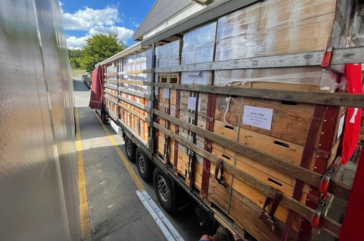 Швейцарія надішле в Україну 100 тонн гуманітарної допомоги