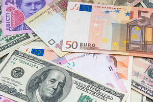Курси валют на 11 серпня: валюта укріплюється