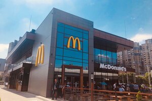 McDonald’s повертається: ресторани мережі відновлять роботу в Києві та на Заході України