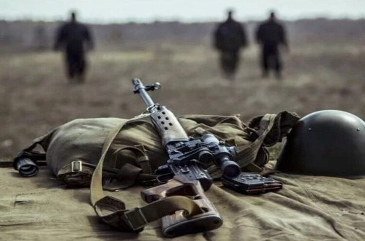 Біля Чорнобиля виявили схрон зі зброєю російських окупантів Біля Чорнобиля виявили схрон зі зброєю російських окупантів