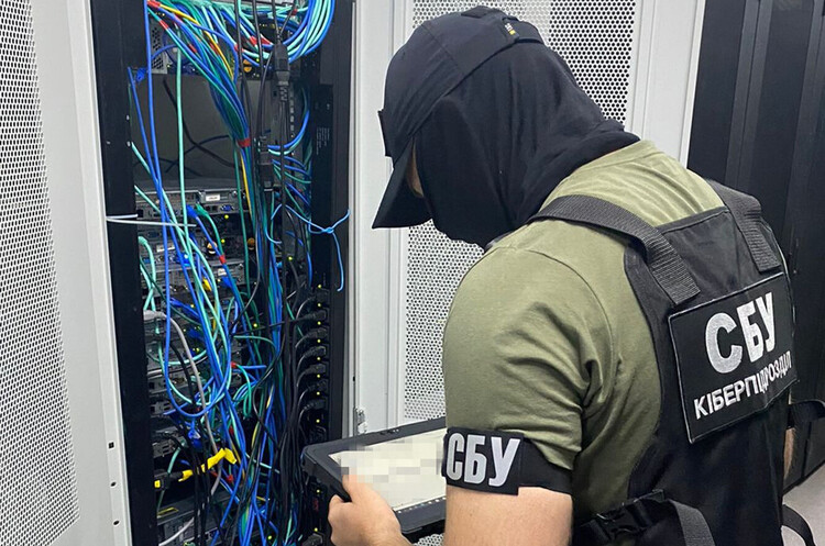 СБУ викрила дата-центр у Києві, який агресор використовував для кібератак по Україні