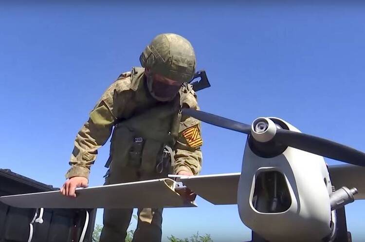 США готують контракт на постачання Україні 10 дронів-камікадзе Switchblade 600 США готують контракт на постачання Україні 10 дронів-камікадзе Switchblade 600