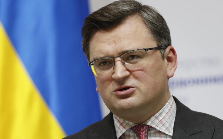 Кулеба заперечує, що Україна ігнорувала дані розвідки США про підготовку вторгнення рф