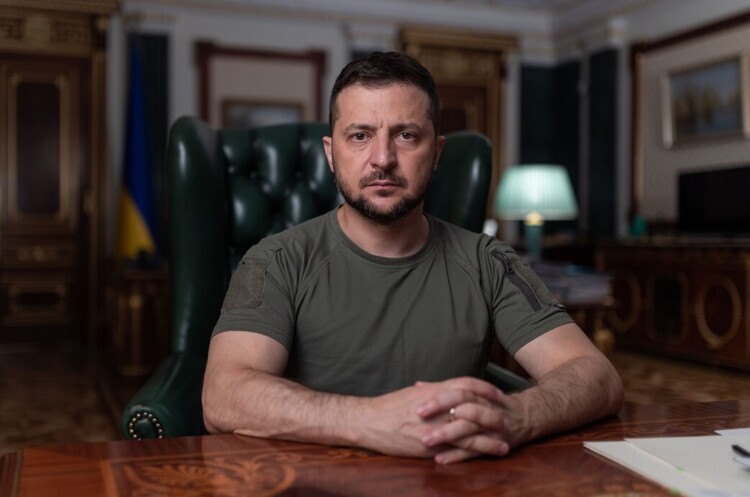 Президент Володимир Зеленський Зеленський: Якби на ЗАЕС не спрацювали системи захисту, зараз ми б долали наслідки радіаційної аварії