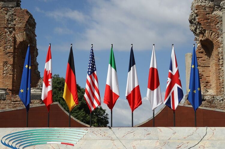 Міністри фінансів G7 обговорять обмеження ціни на нафту з росії – ЗМІ Міністри фінансів G7 обговорять обмеження ціни на нафту з росії – ЗМІ