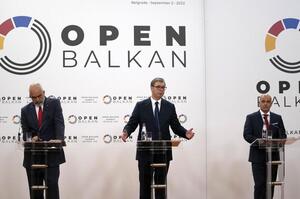 Три балканські країни уклали угоду про допомогу одна одній продуктами та енергією в разі “важкої” зими
