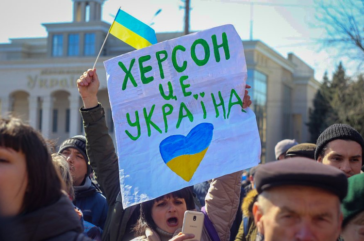 Окупанти відкладають проведення «референдуму» в Херсоні «з огляду на безпеку» Окупанти відкладають проведення «референдуму» в Херсоні «з огляду на безпеку»