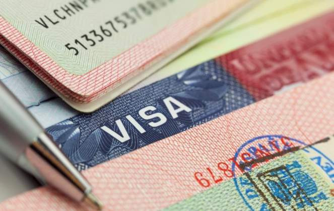 Заборона на в'їзд до країн Балтії для росіян із «шенгеном» набуде чинності найближчими днями – голова МЗС Латвії Заборона на в'їзд до країн Балтії для росіян із «шенгеном» набуде чинності найближчими днями – голова МЗС Латвії