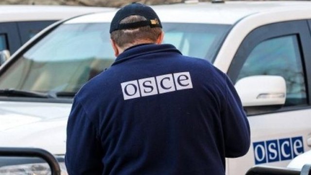 фото DR Сепаратисти з «лнр» засудили співробітника ОБСЄ до 13 років за ґратами