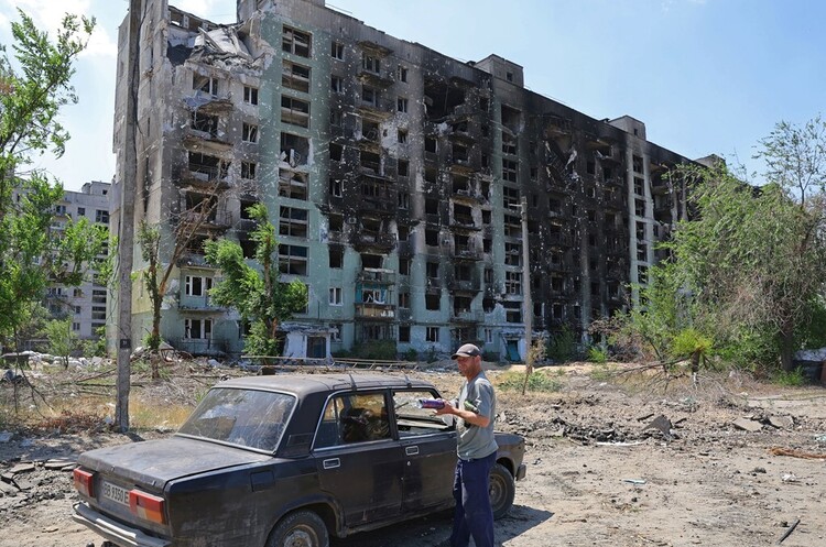 Сєверодонецьк , фото Aris Messinis | Afp | Getty Images У «лнр-днр» стали вимагати «негайного» референдуму про приєднання до росії, але швидко «здали назад»