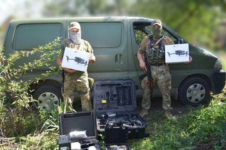 «Армія дронів» закупила для ЗСУ три комлекти БПЛА з вбудованим тепловізором