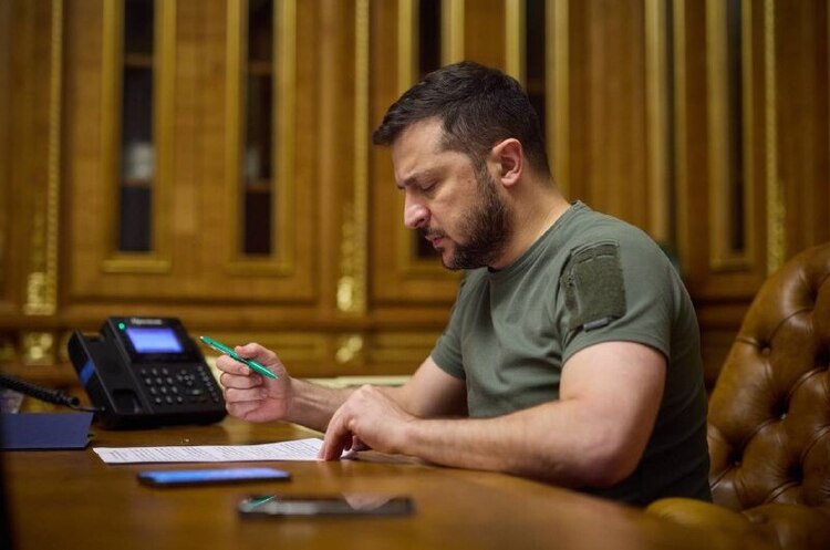 Президент Володимир Зеленський Зеленський і Шольц обговорили російські псевдореферендуми на окупованих територіях України