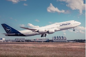 Lufthansa заявила, що продасть свою частку в російській компанії 	«Аеромар» після уваги журналістів