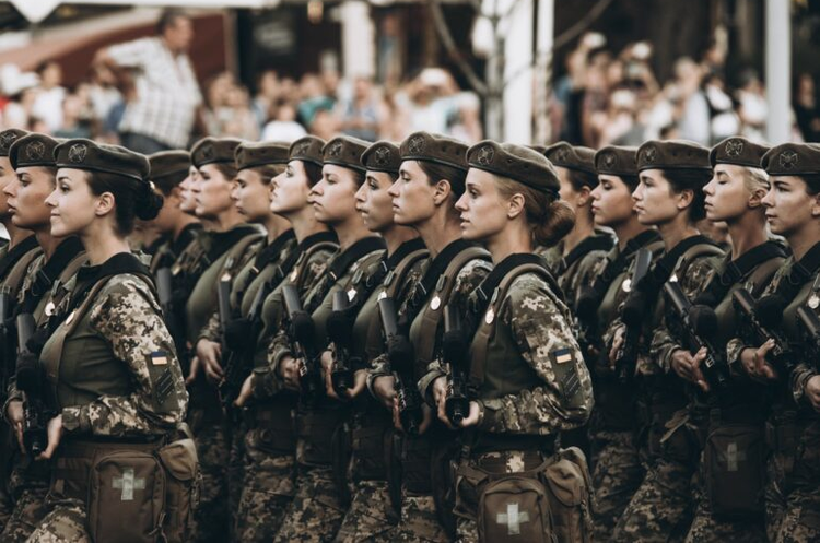 Парламент ухвалив закон про добровільний порядок взяття жінок на військовий облік Парламент ухвалив закон про добровільний порядок взяття жінок на військовий облік