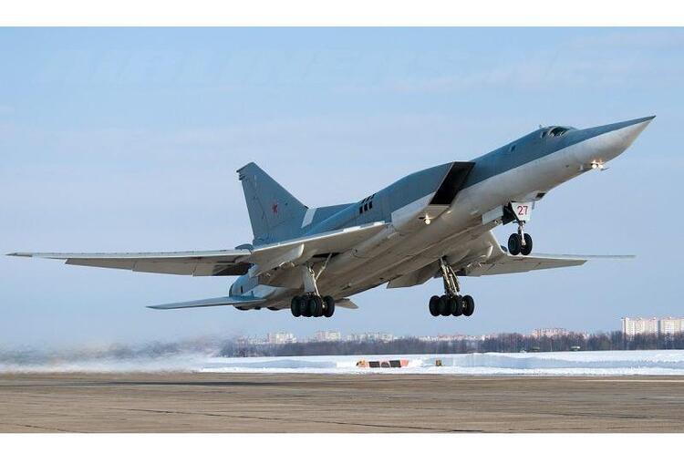 Ту-22 Росіяни повідомили, що аеродром біля Калуги нібито атакував український безпілотник
