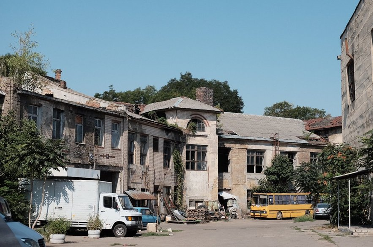 Приміщення заводу "Оріон" Фонд держмайна продав 5 активів майже за 230 млн грн