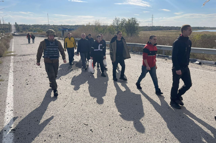 Україна повернула додому ще 20 українських воїнів Україна повернула додому ще 20 українських воїнів