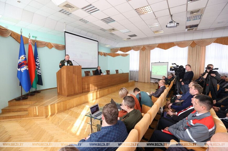 фото Белта Міністр оборони Білорусі: війська розпочали виконання завдань із захисту Союзної держави