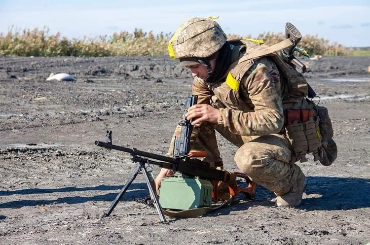 Сили оборони відбили атаки окупантів у районах восьми населених пунктів Донецької області та Білогорівки Сили оборони відбили атаки окупантів у районах восьми населених пунктів Донецької області та Білогорівки