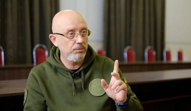 Міністр оборони Олексій Резніков Резніков: «За пару місяців ми досить значно посилимо нашу повітряну оборону»
