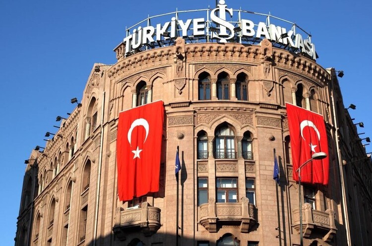 Туреччина ускладнила оформлення банківських карт для росіян