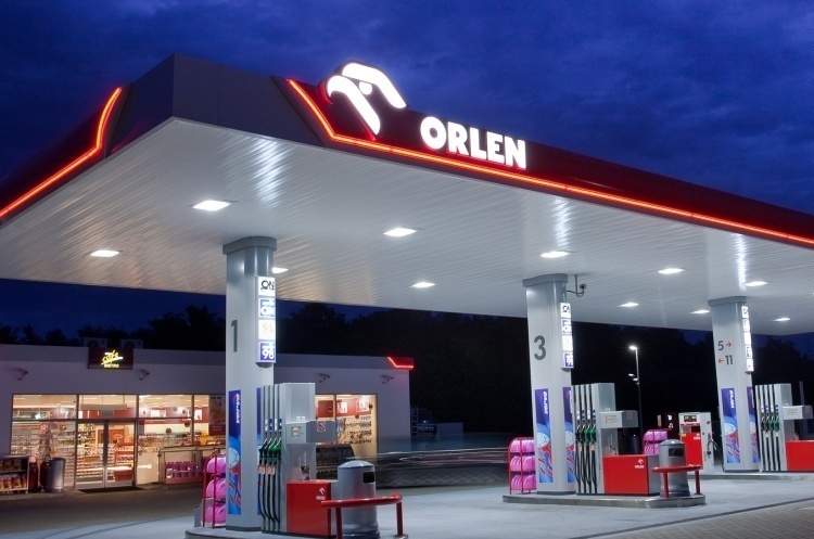 Польські концерни Orlen та PGNiG об'єдналися в одну компанію Польські концерни Orlen та PGNiG об'єдналися в одну компанію