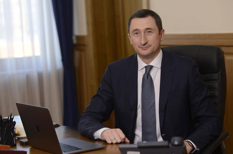 Комітет Ради рекомендував парламенту підтримати відставку Чернишова