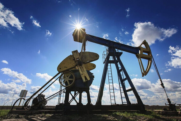 Євросоюз готовий обмежити ціни на російську нафту Євросоюз готовий обмежити ціни на російську нафту