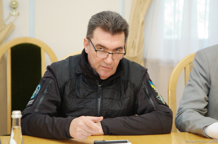 РНБО готова надати докази російського сліду щодо вибухів у Польщі РНБО готова надати докази російського сліду щодо вибухів у Польщі