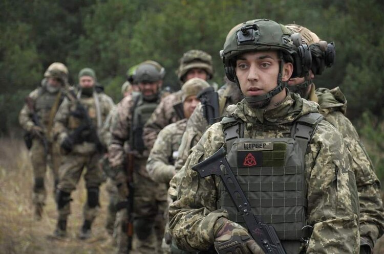 Рада продовжила дію воєнного стану та мобілізації до 19 лютого 2023 року Рада продовжила дію воєнного стану та мобілізації до 19 лютого 2023 року