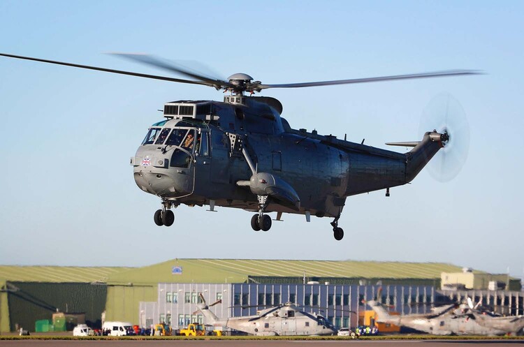 Велика Британія вперше надсилає в Україну гелікоптери Sea Kings – міністр оборони
