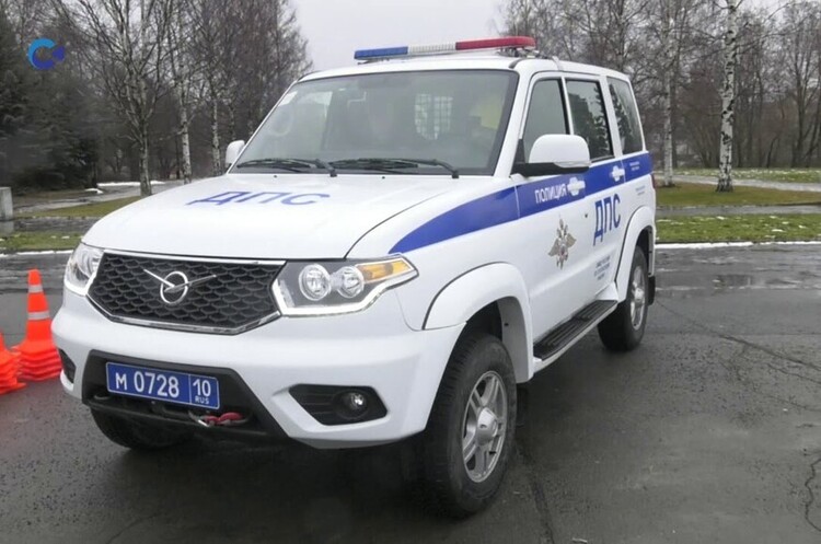 фото DR Російська поліція не може закупити тисячі патрульних автомобілів через санкції