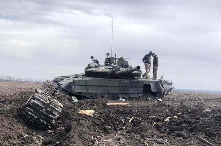 Ворог переміщує особовий склад та військову техніку для поповнення втрат у підрозділах – Генштаб Ворог переміщує особовий склад та військову техніку для поповнення втрат у підрозділах – Генштаб