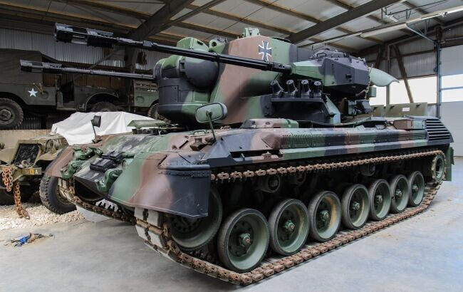 Німеччина передає Україні 7 артилерійських установок Gepard