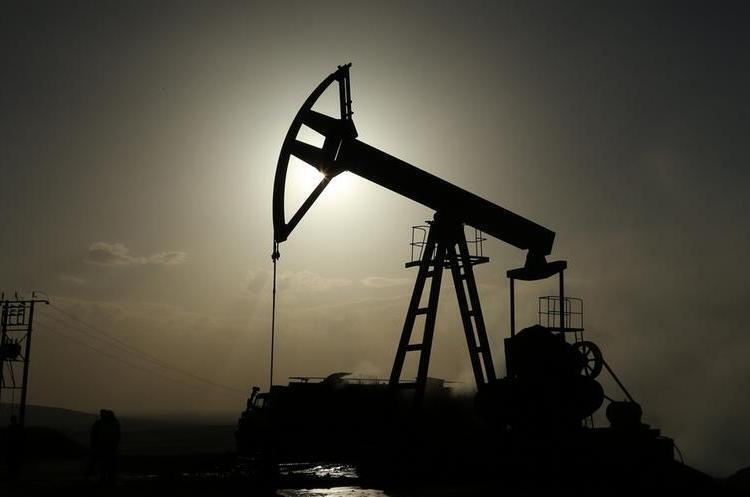Реальна ціна російської нафти впала до $40–45 – Reuters
