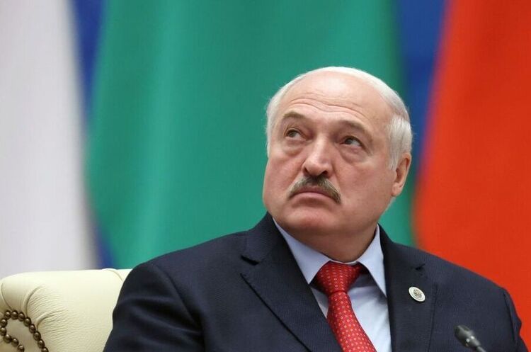 Самопроголошений президент Білорусі Олександр Лукашенко Лукашенко наказав націоналізувати український завод зварювальних електродів