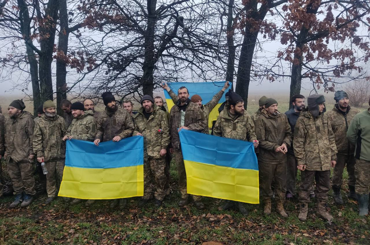 Україна повернула додому 64 оборонці та 4 тіла загиблих воїнів Україна повернула додому 64 оборонці та 4 тіла загиблих воїнів