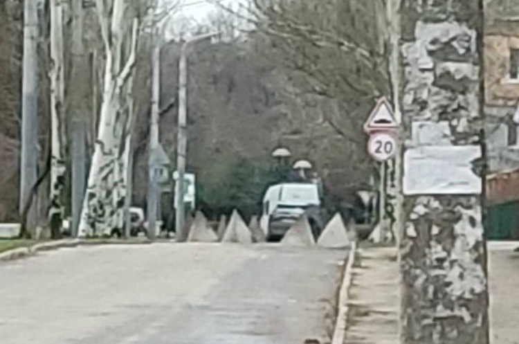 Окупанти готуються до вуличних боїв у Мелітополі Окупанти готуються до вуличних боїв у Мелітополі